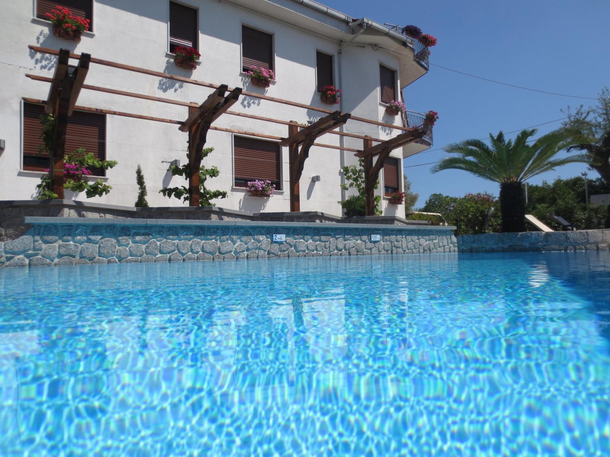 Hotel Due Torri Agerola Exterior foto