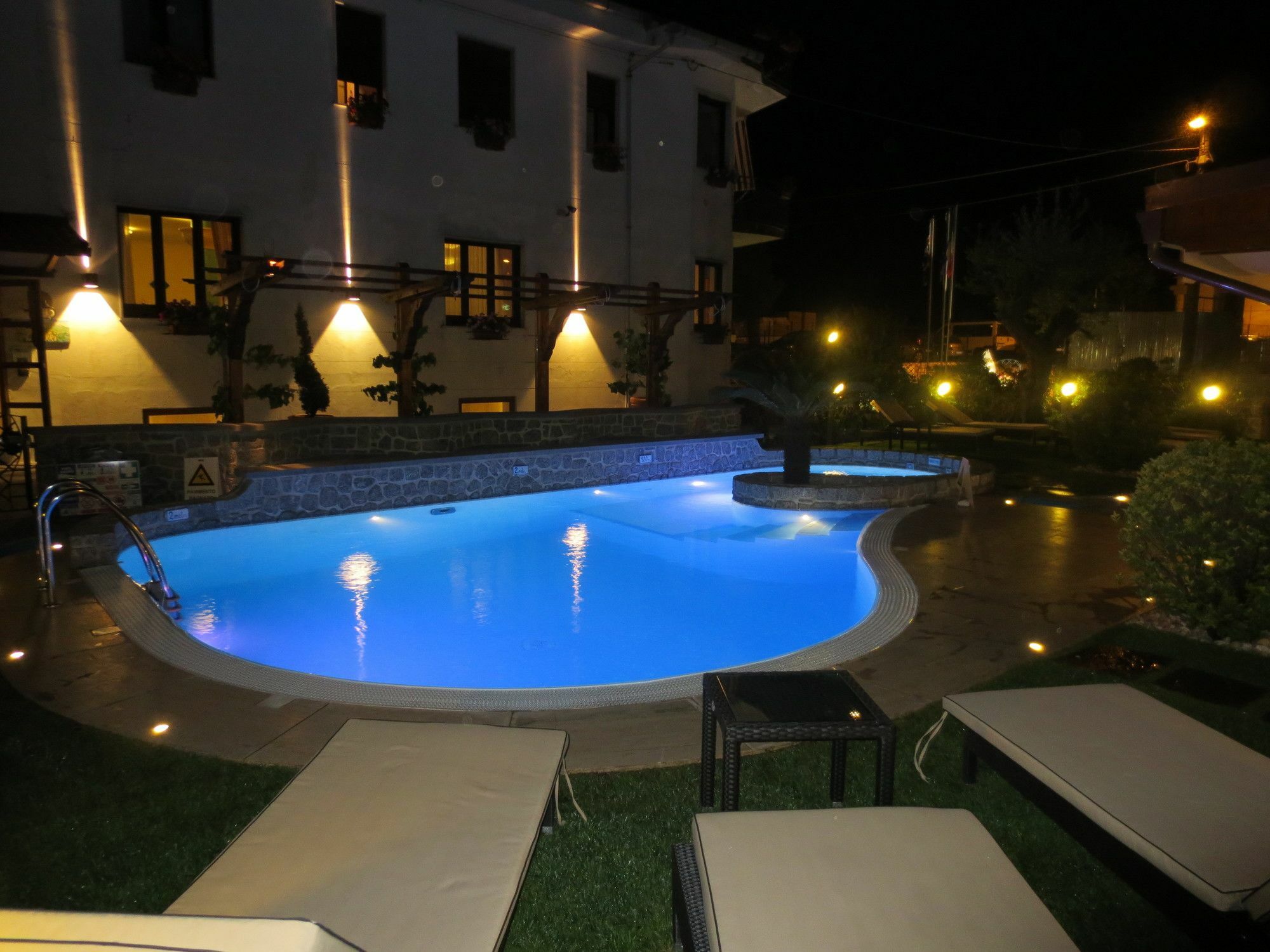 Hotel Due Torri Agerola Exterior foto